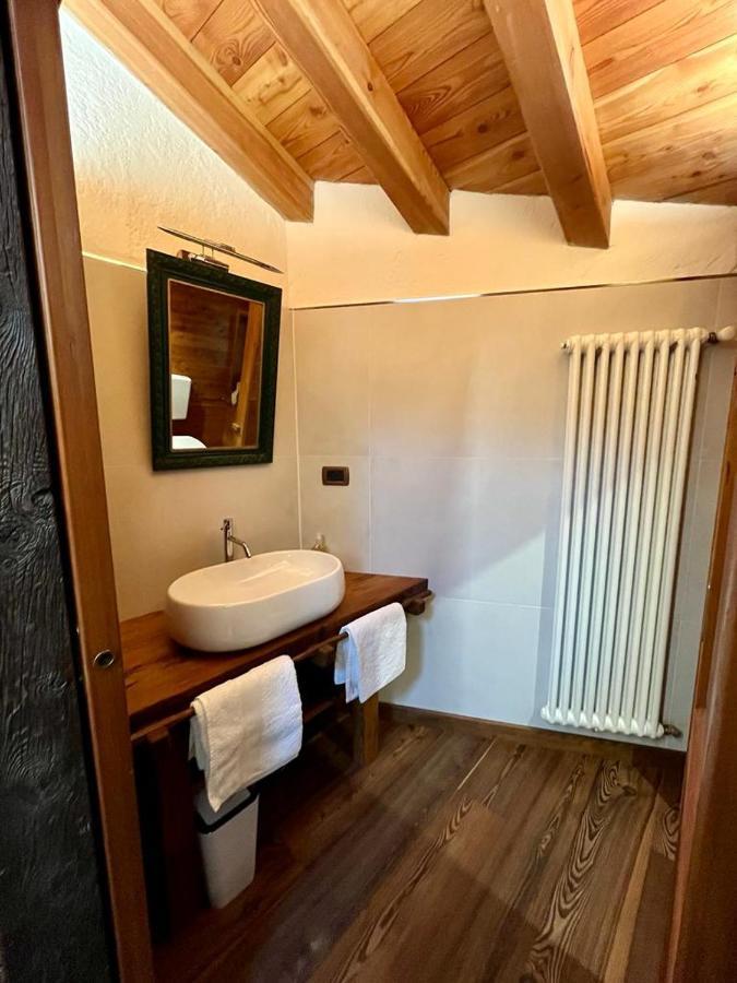 Pontboset La Louye Su La Goumba Bed & Breakfast エクステリア 写真