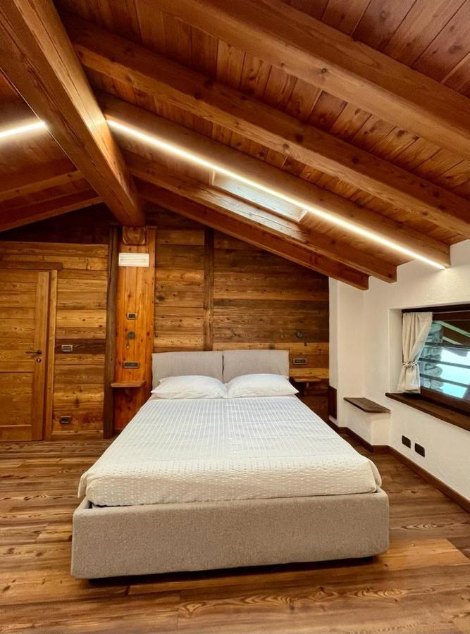 Pontboset La Louye Su La Goumba Bed & Breakfast エクステリア 写真